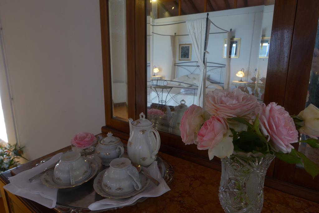 Agriturismo Borgo Del Papa Badia  외부 사진