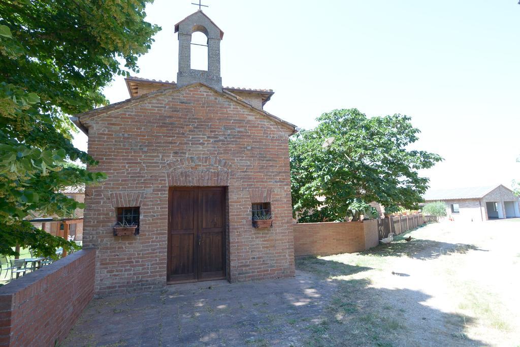 Agriturismo Borgo Del Papa Badia  외부 사진