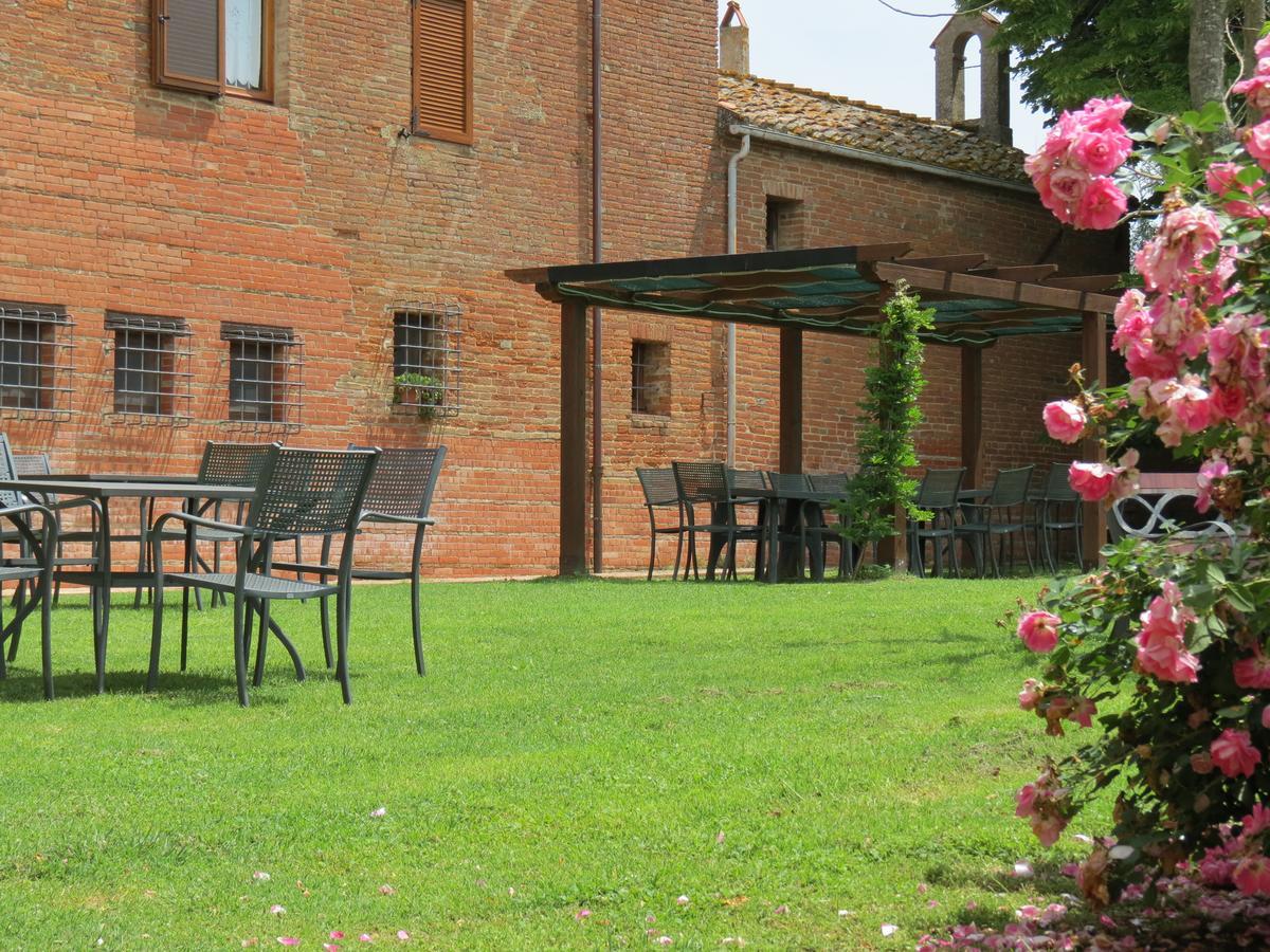 Agriturismo Borgo Del Papa Badia  외부 사진